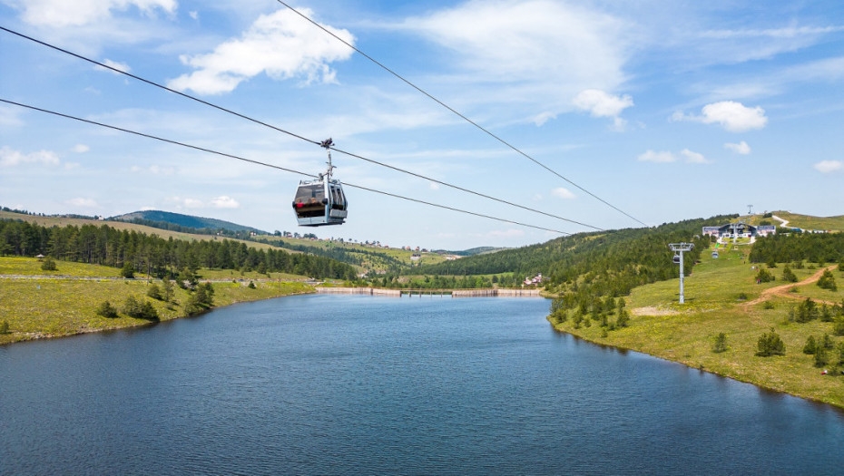 Gold Gondola