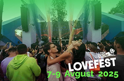 Love fest